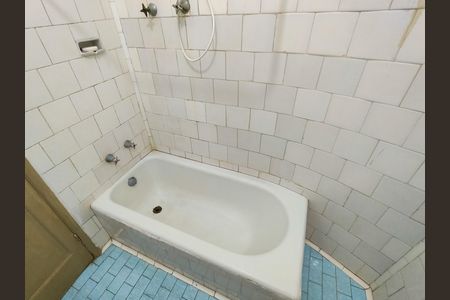 Apartamento à venda com 61m², 1 quarto e sem vaga Apartamento à venda com 61m², 1 quarto e sem vagaBanheiro da Suíte