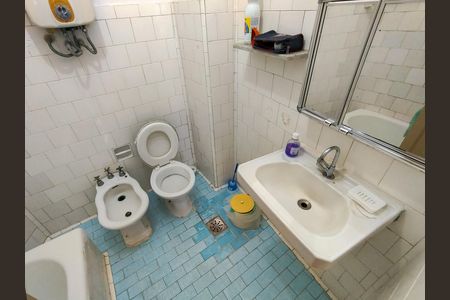 Apartamento à venda com 61m², 1 quarto e sem vaga Apartamento à venda com 61m², 1 quarto e sem vagaBanheiro da Suíte