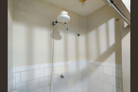 Apartamento à venda com 61m², 1 quarto e sem vaga Apartamento à venda com 61m², 1 quarto e sem vagaBanheiro de serviço