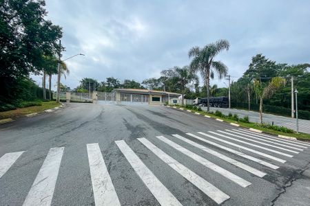 Casa de condomínio para alugar com 381m², 4 quartos e 4 vagas Casa de condomínio para alugar com 381m², 4 quartos e 4 vagasFachada Condomínio