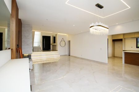 Casa de condomínio para alugar com 381m², 4 quartos e 4 vagas Casa de condomínio para alugar com 381m², 4 quartos e 4 vagasSala