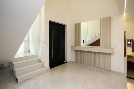 Casa de condomínio para alugar com 381m², 4 quartos e 4 vagas Casa de condomínio para alugar com 381m², 4 quartos e 4 vagasHall Entrada