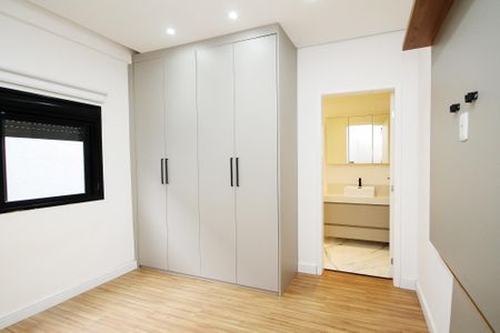 Suíte 3 de casa de condomínio para alugar com 4 quartos, 381m² em Parque Dom Henrique, Cotia