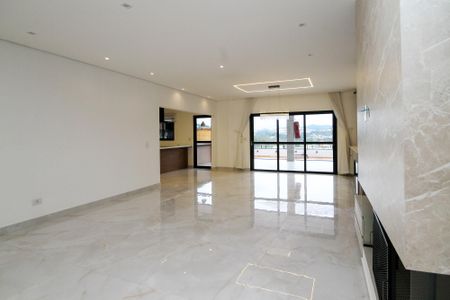 Casa de condomínio para alugar com 381m², 4 quartos e 4 vagas Casa de condomínio para alugar com 381m², 4 quartos e 4 vagasSala