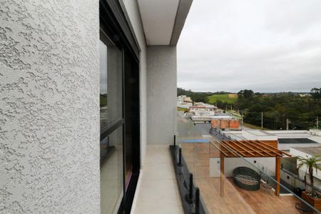 Casa de condomínio para alugar com 381m², 4 quartos e 4 vagas Casa de condomínio para alugar com 381m², 4 quartos e 4 vagasVaranda Suíte 1