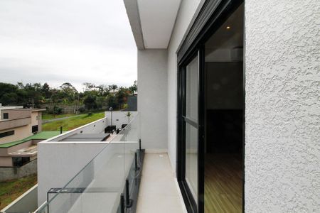 Varanda Suíte 1 de casa de condomínio para alugar com 4 quartos, 381m² em Parque Dom Henrique, Cotia