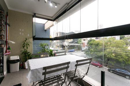 Apartamento para alugar com 56m², 2 quartos e 1 vaga Apartamento para alugar com 56m², 2 quartos e 1 vagaVaranda