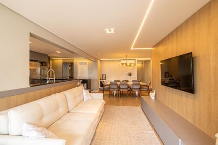 Apartamento à venda com 120m², 3 quartos e 2 vagas Apartamento à venda com 120m², 3 quartos e 2 vagasSala