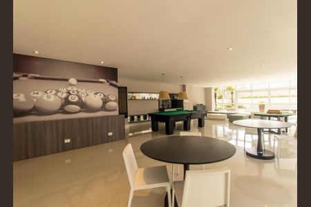 Apartamento à venda com 120m², 3 quartos e 2 vagas Apartamento à venda com 120m², 3 quartos e 2 vagasSala de Jogos
