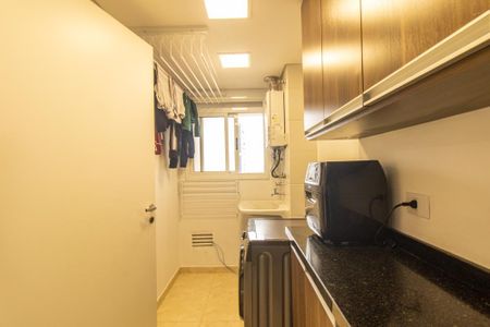 Apartamento à venda com 120m², 3 quartos e 2 vagas Apartamento à venda com 120m², 3 quartos e 2 vagasÁrea de Serviço
