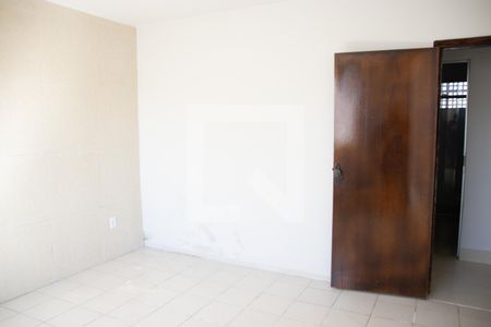 Casa para alugar com 180m², 3 quartos e 3 vagas Casa para alugar com 180m², 3 quartos e 3 vagasSuíte