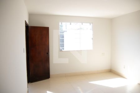 Casa para alugar com 180m², 3 quartos e 3 vagas Casa para alugar com 180m², 3 quartos e 3 vagasSala 02