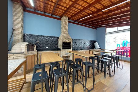 Apartamento para alugar com 98m², 3 quartos e 1 vaga Apartamento para alugar com 98m², 3 quartos e 1 vagaÁrea comum - Churrasqueira