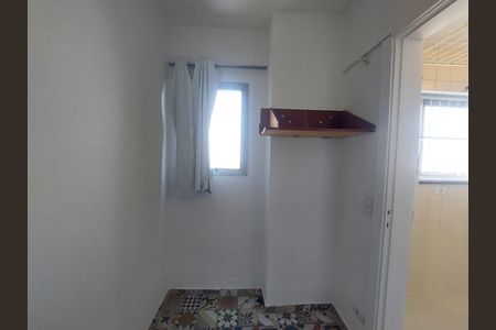 Apartamento para alugar com 98m², 3 quartos e 1 vaga Apartamento para alugar com 98m², 3 quartos e 1 vagaQuarto na Área de Serviço