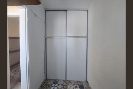 Apartamento para alugar com 98m², 3 quartos e 1 vaga Apartamento para alugar com 98m², 3 quartos e 1 vagaQuarto na Área de Serviço