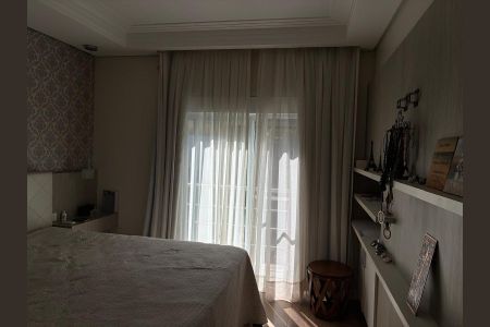 Casa de condomínio à venda com 800m², 4 quartos e 4 vagas Casa de condomínio à venda com 800m², 4 quartos e 4 vagasQuarto