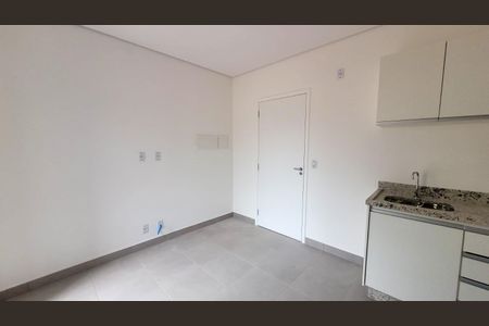 Sala/Cozinha de apartamento para alugar com 1 quarto, 28m² em Parque da Vila Prudente, São Paulo