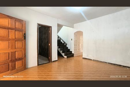 Sala de casa para alugar com 4 quartos, 150m² em Renascença, Belo Horizonte
