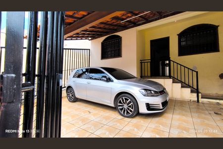 Casa para alugar com 150m², 4 quartos e 2 vagas Casa para alugar com 150m², 4 quartos e 2 vagasGaragem