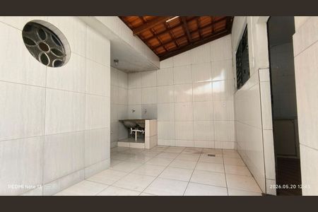 Área de serviço de casa para alugar com 4 quartos, 150m² em Renascença, Belo Horizonte
