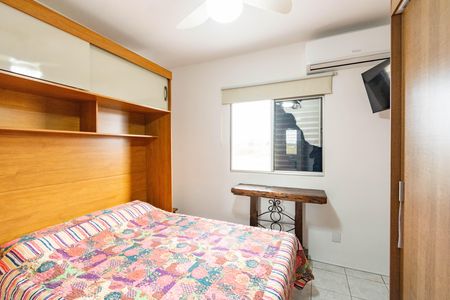 Casa de condomínio à venda com 60m², 2 quartos e 1 vaga