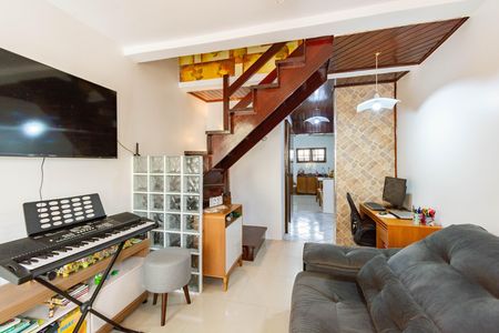 Casa de Condomínio à venda com 2 quartos, 60m² em Rio Branco, Canoas