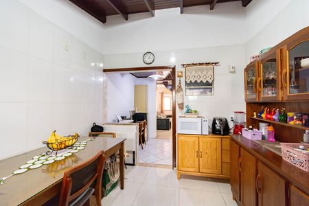 Casa de condomínio à venda com 60m², 2 quartos e 1 vaga