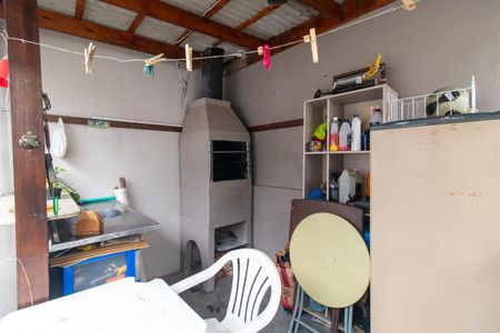 Casa à venda com 116m², 3 quartos e 2 vagas Casa à venda com 116m², 3 quartos e 2 vagasQuintal