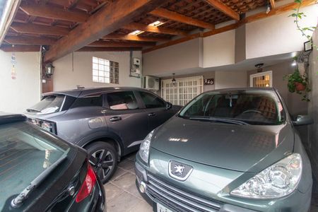 Casa à venda com 116m², 3 quartos e 2 vagas Casa à venda com 116m², 3 quartos e 2 vagasGaragem