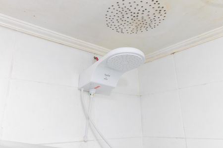 Casa à venda com 116m², 3 quartos e 2 vagas Casa à venda com 116m², 3 quartos e 2 vagasBanheiro