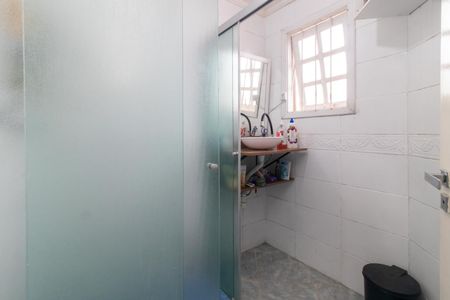 Casa à venda com 116m², 3 quartos e 2 vagas Casa à venda com 116m², 3 quartos e 2 vagasBanheiro