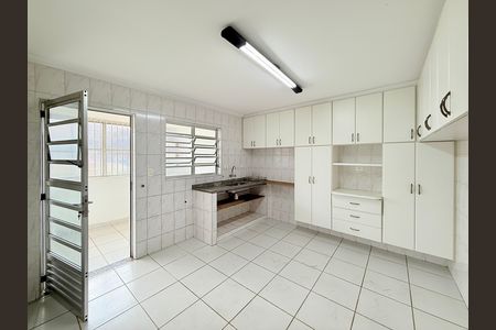 Apartamento à venda com 85m², 2 quartos e sem vagaCozinha 