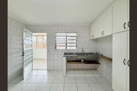 Apartamento à venda com 85m², 2 quartos e sem vagaCozinha 