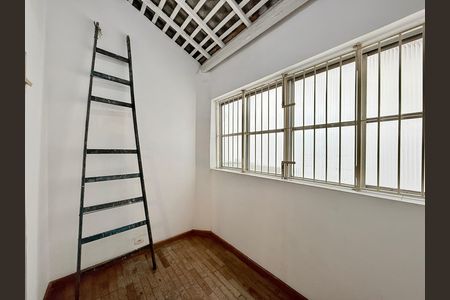Apartamento à venda com 85m², 2 quartos e sem vagaSacada
