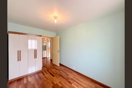 Apartamento à venda com 85m², 2 quartos e sem vagaQuarto 2
