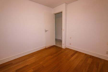 Apartamento à venda com 183m², 4 quartos e 4 vagasSuíte 1