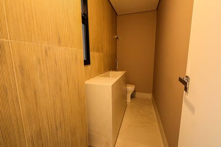 Apartamento à venda com 183m², 4 quartos e 4 vagasBanheiro Corredor
