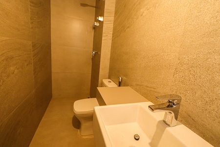 Apartamento à venda com 183m², 4 quartos e 4 vagasBanheiro da Suíte 3