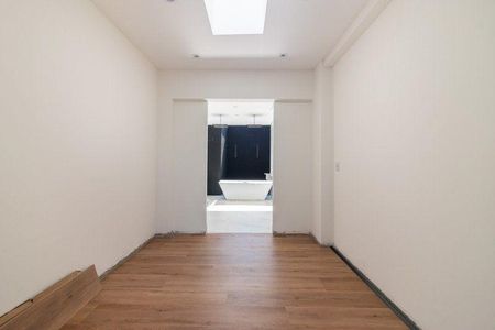 Casa à venda com 4 quartos, 430m² em Colinas da Anhanguera, Santana de Parnaíba