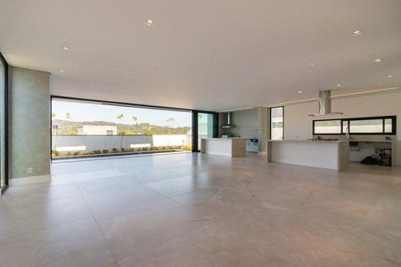 Casa à venda com 4 quartos, 430m² em Colinas da Anhanguera, Santana de Parnaíba