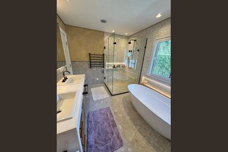 Casa à venda com 480m², 5 quartos e 4 vagas