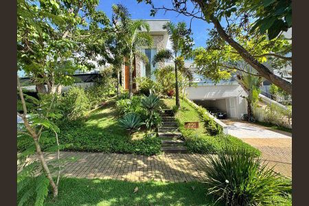 Casa à venda com 480m², 5 quartos e 4 vagas