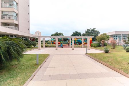 Apartamento para alugar com 151m², 3 quartos e 3 vagas Apartamento para alugar com 151m², 3 quartos e 3 vagasÁrea comum - Playground
