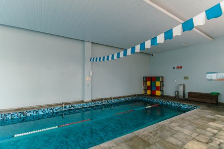 Apartamento para alugar com 151m², 3 quartos e 3 vagas Apartamento para alugar com 151m², 3 quartos e 3 vagasPiscina Coberta