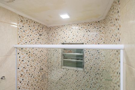 Casa para alugar com 250m², 2 quartos e 2 vagasBanheiro Social