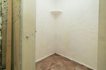 Casa para alugar com 250m², 2 quartos e 2 vagasDepósito