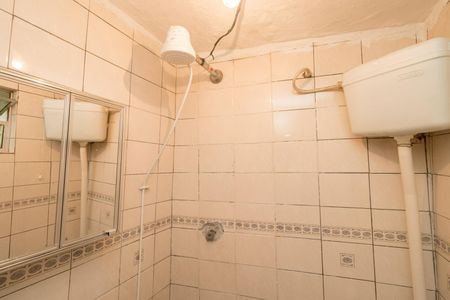 Casa para alugar com 250m², 2 quartos e 2 vagasBanheiro de serviço