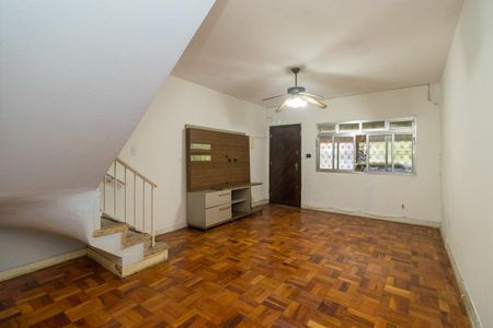 Sala de casa para alugar com 2 quartos, 250m² em Vila Ema, São Paulo