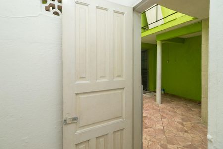 Casa para alugar com 250m², 2 quartos e 2 vagasDepósito