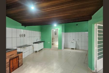 Casa para alugar com 100m², 2 quartos e 4 vagas